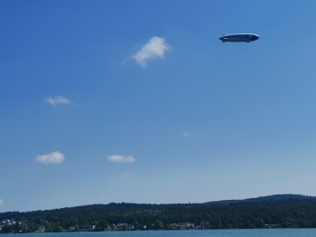 Zeppelin nad Jeziorem Bodeńskim